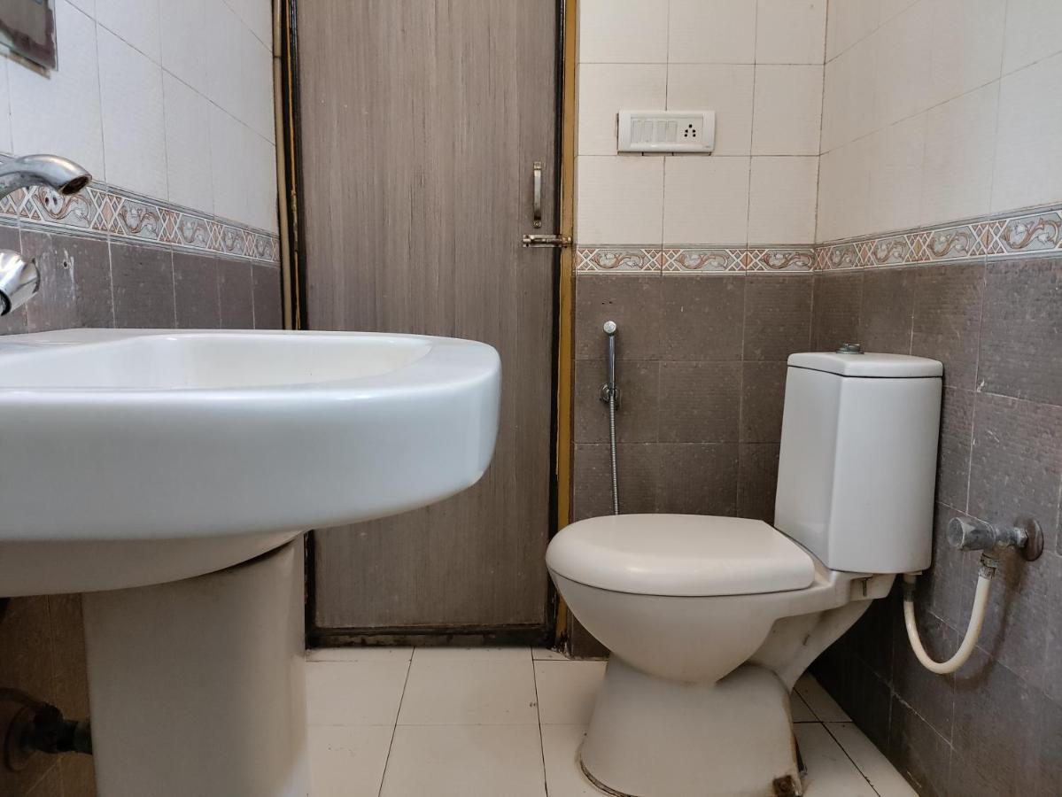 Tulip Palm Hotel Jaipur Eksteriør billede