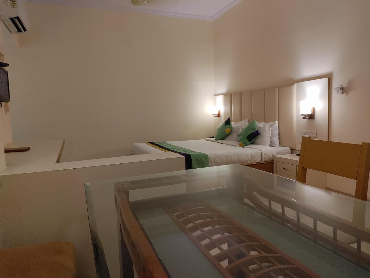 Tulip Palm Hotel Jaipur Eksteriør billede