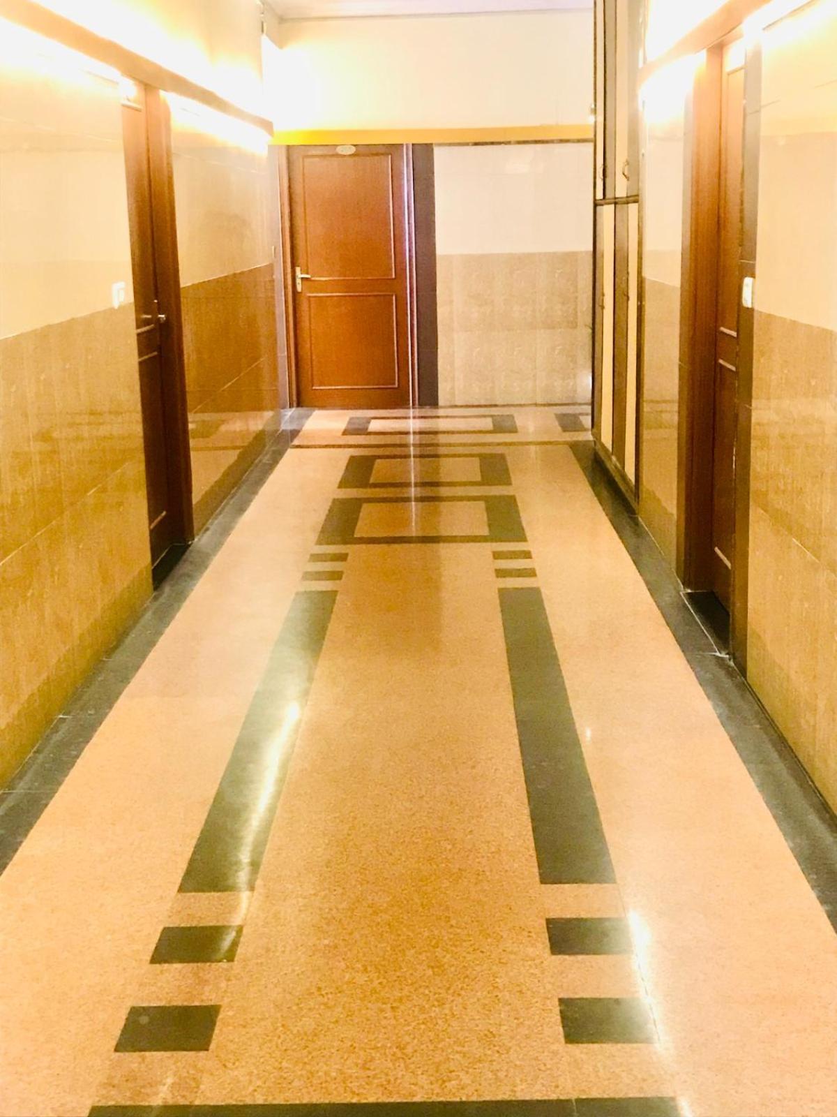 Tulip Palm Hotel Jaipur Eksteriør billede
